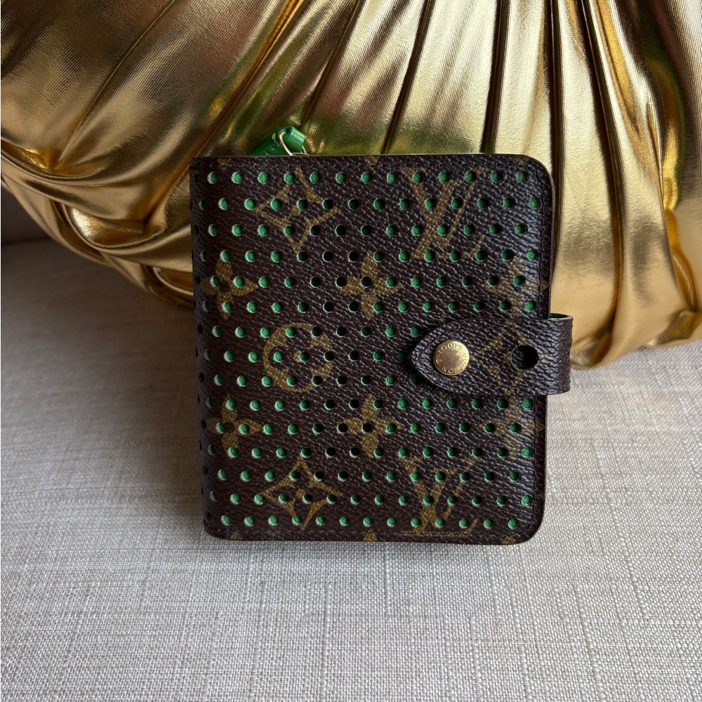 Louis Vuitton Brown and Green Perforated Wallet - Picture 7 of 8